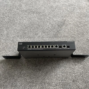 Cisco SF302-08MP with No PSU Cisco 8-Port 10/100 PoE Managed Switch - Afbeelding 1 van 4