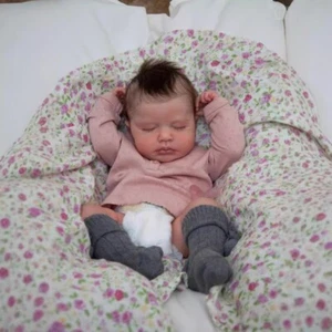18in/48cm Lifelike Doll Blue Reborn Baby Dolls Newborn Doll Soft Vinyl Body Gift - Picture 1 of 5