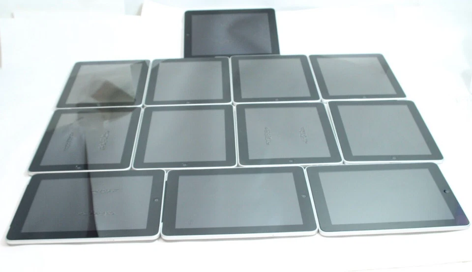 Lote de 12 Apple iPad 1ª Generación (4) 64GB (7) 16GB (1) 32GB 9.5 pulgadas A1219 y A1337 Foto 1 de 4