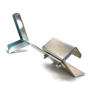 Consola de sujeción para soporte de válvula de toma incl. material de montaje para montaje en Schütz-VE - Imagen 1 de 2