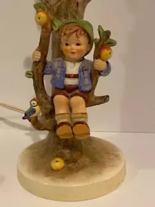 Goebel Hummel "Apple Tree Boy" Base de lámpara #230 TM3 Estatuilla de porcelana EXCELENTE ESTADO - Imagen 1 de 10
