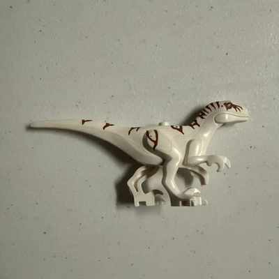 Genuine LEGO Jurassic World Dominion Atrociraptor 76945 WHITE Raptor Minifigure — 第 1/4 张图片