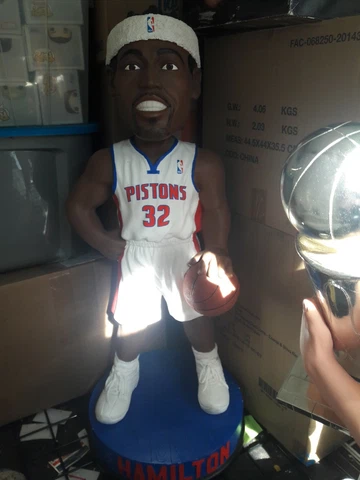 Detroit Pistons Richard Hamilton 3 Foot Bobblehead Forever Collectibles 8/100 Cover