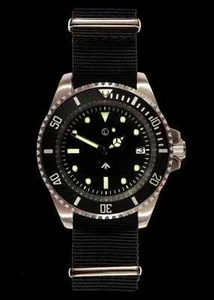 MWC 300m Quartz Military Divers Watch 10 Year Battery Life Sterile + Pheon Logo - Picture 1 of 7