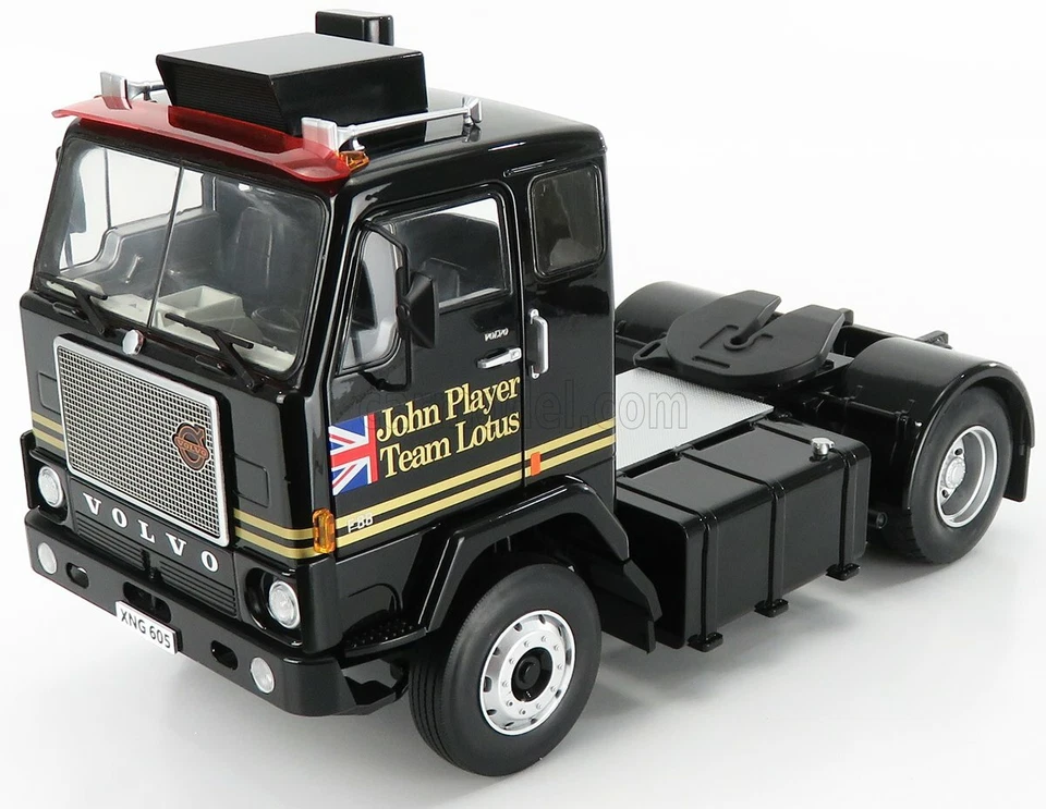 1/18 ROAD-KINGS - VOLVO - F88 TRACTOR TRUCK TEAM LOTUS WITH UNION JACK RK180064 - Immagine 1 di 1