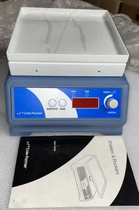 NEU Cole-Parmer kleiner Mikrotiterplattenschüttler, 4 Platten, 120 V - Bild 1 von 6