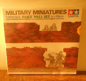 Tamiya Military Miniatures Brick Wall Set 1/35 Scale Plastic Model Kit Sealed - Picture 1 of 6