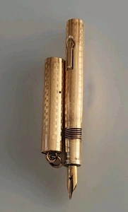 Wahl #0 Ring Top Miniature Fountain Pen (1920s) - Gold Filled Greek Key Pattern  - Picture 1 of 10