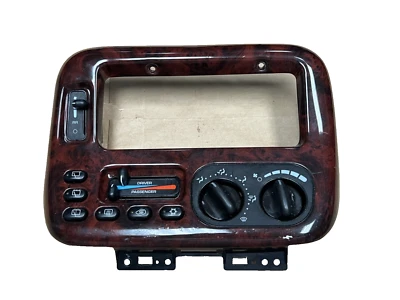 1999-2000 Chrysler Town & Country AC Heater Climate Control OEM 04677966AB - Image 1 of 3