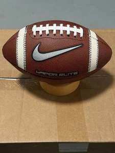 Nike Vapor Elite YOUTH Size Leather Football w/ White Pebble Lacing Brand New - Picture 1 of 9