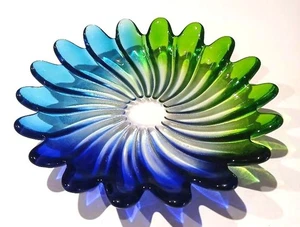 Unbranded, Decorative Iridescent, Peacock-colored, Glass Dish, Home Accessory - Picture 1 of 3