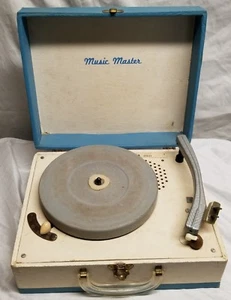 Vintage - Music Master - 4 Speed Record Player - M68631 - Tested - Turns - READ - Picture 1 of 12