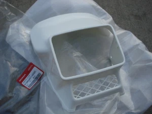 NOS WHITE CASE HEADLIGHT HONDA MTX125 MTX200 MTX 200  P/N 613A0-KE1-030ZC - Picture 1 of 5