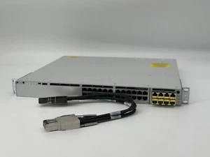 Cisco Catalyst C9300-24T 24 Port Managed Gigabit Switch 1x SFP 1x STACK-T1-50CM - Afbeelding 1 van 6