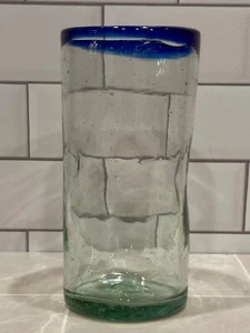 1 mexikanisches handgefertigtes blauer Rand eingeklemmtes 6" Glas - Bild 1 von 5