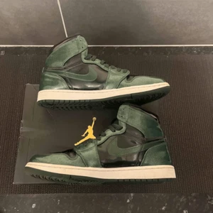 Air Jordan 1 High Anti Gravity Machines 2016 UK10 332550-300 Authentic Rare - Picture 1 of 10