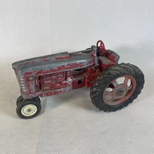 Hubley Kiddy Toy Diecast Tractor (#490) Original Paint - Picture 1 of 14