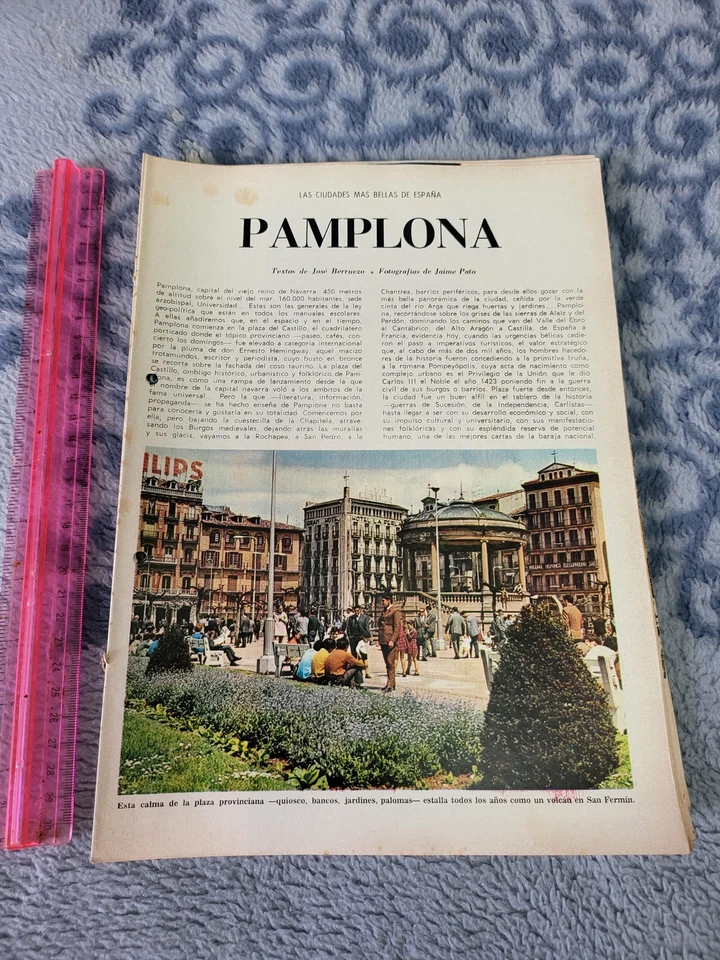 FOLLETO LUGARES ESPANA PAMPLONA PAG 8 ANOS 60s LUCA TENA CASTELLANO - Imagen 1 de 1