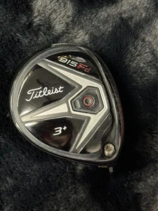 Titleist 915Fd 13.5° Fairway Wood Head Only Right Handed - Picture 1 of 3