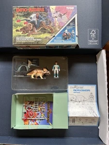 Dino Riders Protoceratops con cannone (2° Serie Tyco 1988) - Foto 1 di 6