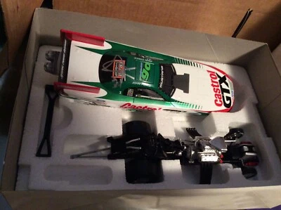 John Force Mustang 2000 acción MAC TOOLS 1/24 coche divertido nuevo en caja firmado por Lt  Foto 1 de 4