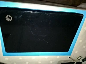 HP G61 Laptop LCD Screen Lid- p/n 589299-001 with Wifi Cables - Picture 1 of 2