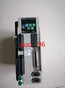 1 pz servoazionamento Omron R88D-GT08H 750W - Foto 1 di 7