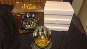 NECA The Lord of the Rings Hobbits in Hiding Globe In Box 2004 - Picture 1 of 6
