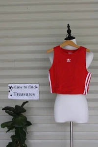 Q3 9) SIZE 8 ADIDAS RED SINGLET SIGNATURE CROPPED 3 STRIPES - Picture 1 of 4