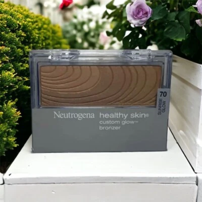 Neutrogena Healthy Skin Custom Glow Bronzer 70 Sunrise Glow  - Image 1 of 4