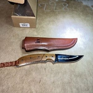 Columbia River CRKT 2830 Kommer Signature Knife Kaiyuh w Leather Sheath - Picture 1 of 4