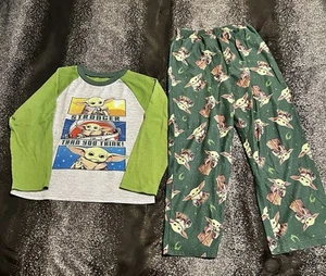 Boys sz10 Star Wars pajama set - Picture 1 of 7