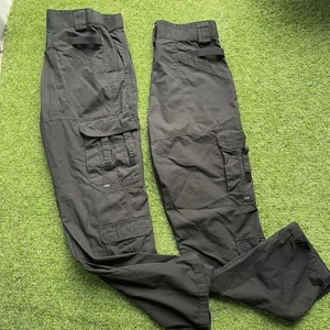 2 Stück 5.11 Tactical Series Hosen Herren 36x36 schwarz Cargo Ripstop Utility Polizei - Bild 1 von 4