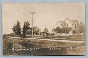 IROKESEN SD STRASSENSZENE ANTIKE ECHTFOTO POSTKARTE RPPC - Bild 1 von 2