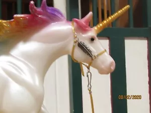Jaapi GOLD FEATHER halter w/lead-fit Breyer traditional foal or Classic - Picture 1 of 1