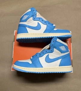 Talla 11.5 - Air Jordan 1 Retro OG Alto UNC Reimaginado - Imagen 1 de 6