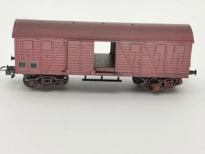 MECCANO ÉCHELLE HO WAGON COUVERT A BOGIES ET PORTES COULISSANTES - Imagen 1 de 6