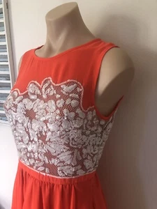 Tokito Dress sleeveless dress with beaded detail size 8 - Picture 1 of 4