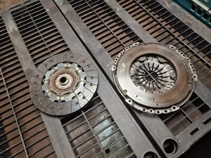 Skoda Superb MK3 B8 2.0 Diesel TDI DFCA Clutch Disc & Clutch Pressure Plate - Picture 1 of 16