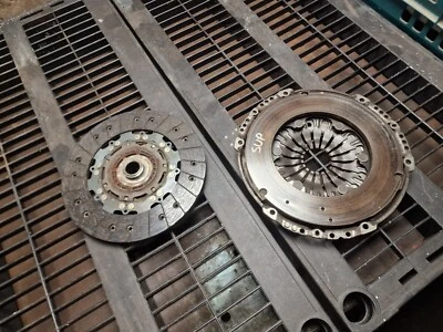 Skoda Superb MK3 B8 2.0 Diesel TDI DFCA Clutch Disc & Clutch Pressure Plate - Image 1 of 4