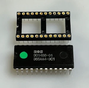 ✅ IC MOS 901486-01 BASIC ROM COMMODORE ORIGINALE VC20 VIC 20 DIP HOLE TEST OK ✅ - Foto 1 di 2