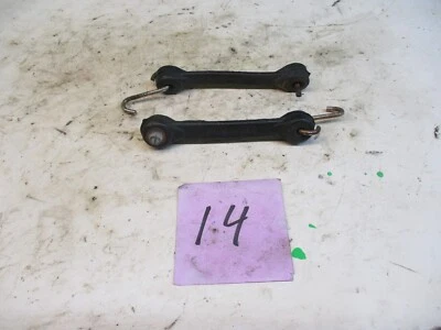 1981 John Deere Trailfire 440 Snowmobile Pair Of Hood Hold Down Straps - Imagem 1 de 2