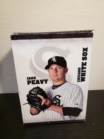 2010 CHICAGO WHITESOX JAKE PEAVY SEASON TICKET HOLDER BOBBLEHEAD NIB Cover
