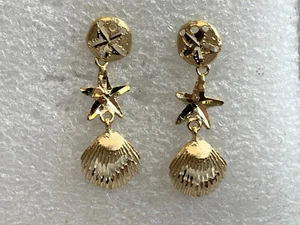 14K Yellow Gold Earrings 1.97g Fine Jewelry Starfish Clamshell Sand Dollar - Picture 1 of 24