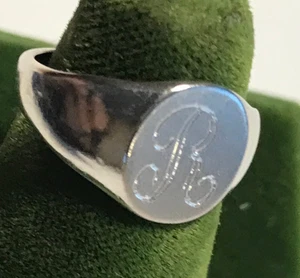 Vintage 18KT Gold HGE Stamped & Engraved Monogram "R" Ring Size 5 VARGAS Brand - Picture 1 of 9