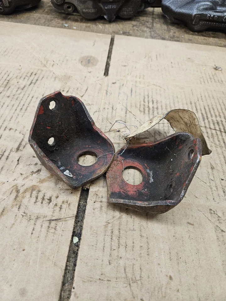 GM 1955 1956 1957 CHEVROLET BEL AIR NOMAD 210 V8 MOTOR DIANTEIRO MONTAGENS FABRICANTE DE EQUIPAMENTO ORIGINAL - Imagem 1 de 4