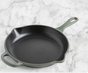 New Le Creuset Signature Thyme Green 10.25" Enameled Cast Iron Skillet - Picture 1 of 3