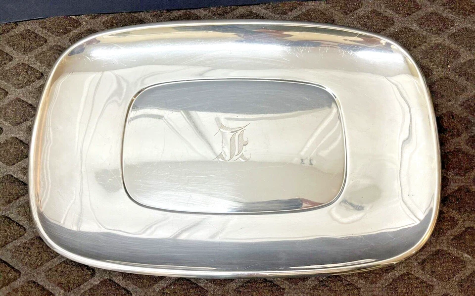 Bandeja rectangular Reed & Barton plata de ley 15" 784 gr. Con monograma Foto 1 de 4