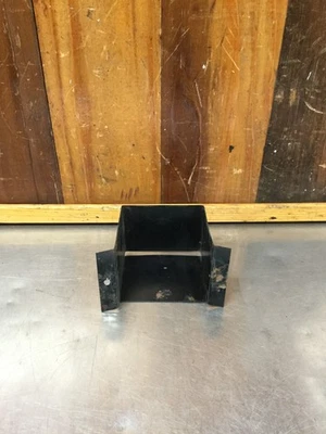 MG MGB 1974.5-80 • Cubierta protectora original para bomba de combustible. Usado. KMG1573 Foto 1 de 4