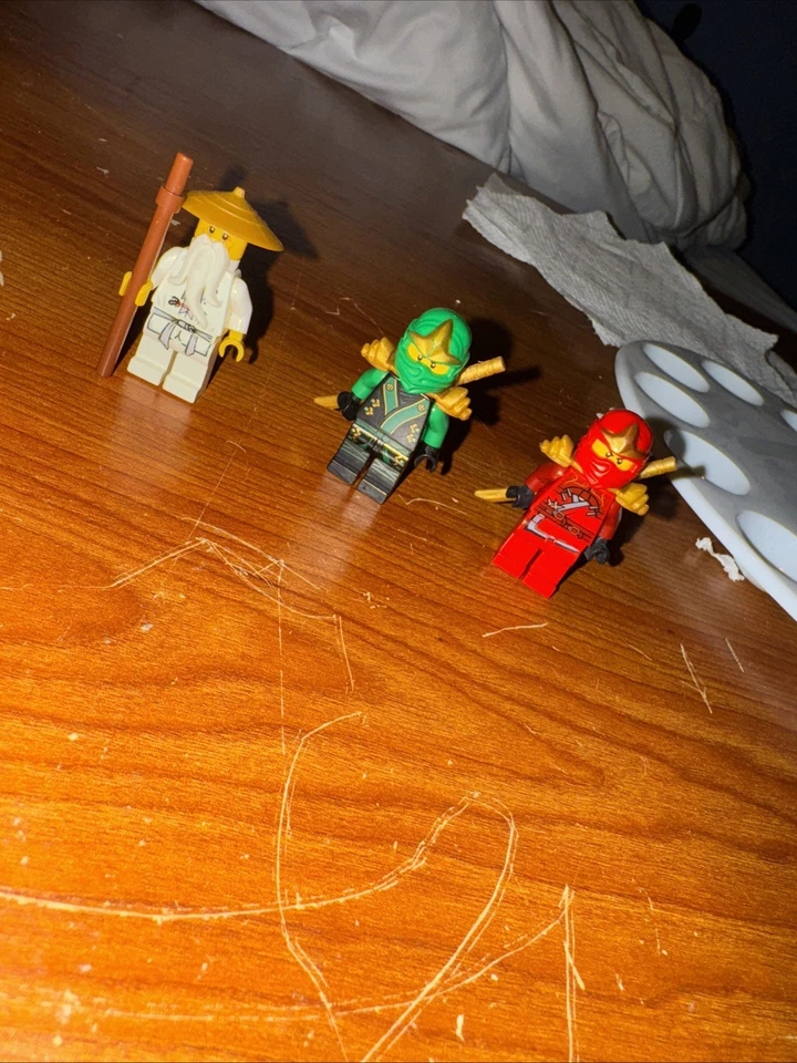 Lego Ninjago Kai Wu And Lloyd - Image 1 of 1